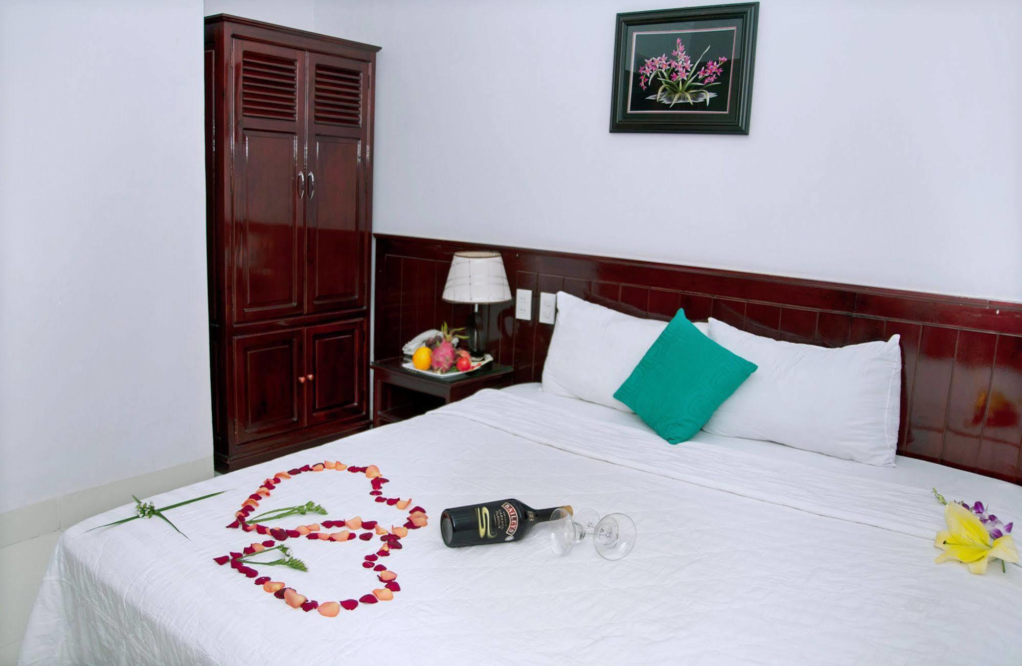 Victorian Nha Trang Hotel Экстерьер фото